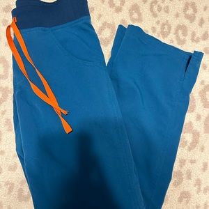 Figs Kade cargo scrub pants